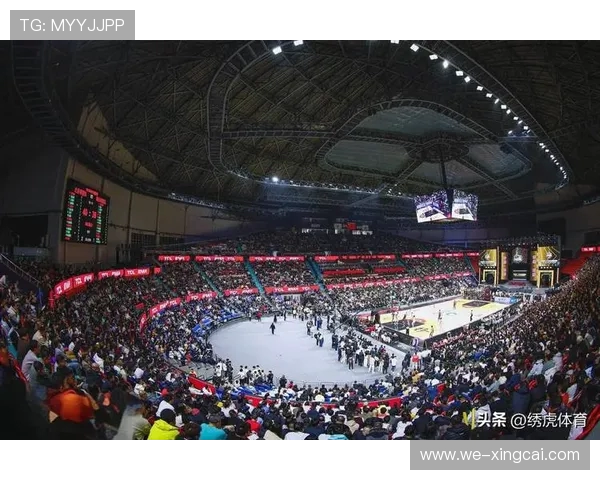 CBA联赛激战正酣，强队碰撞和新秀崛起引发球迷热议